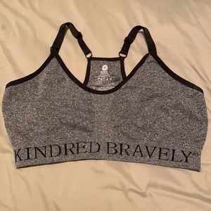 2 Kindred bravely nursing bras